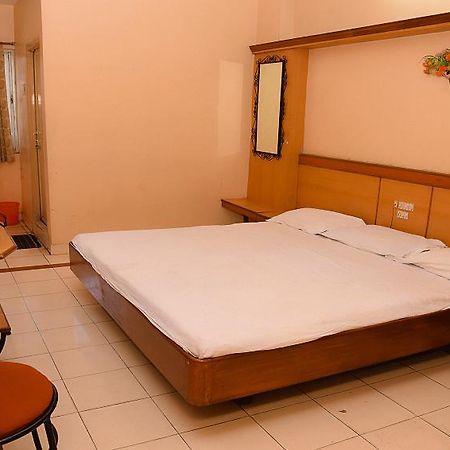 Hotel Vishnu Residency فيساخاباتنام المظهر الخارجي الصورة