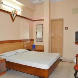 Hotel Vishnu Residency فيساخاباتنام المظهر الخارجي الصورة